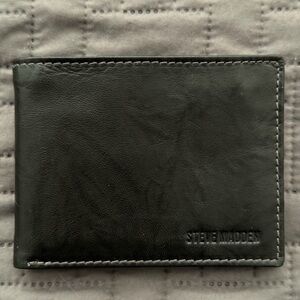 Steve Madden Leather Bifold Wallet